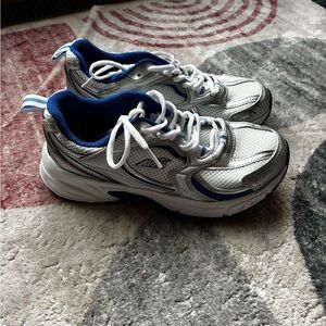 Avia Silver and Blue Running Shoes